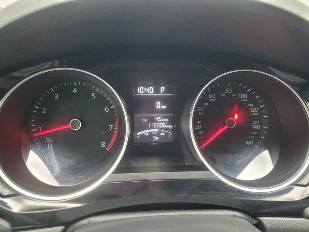 2016 Volkswagen Jetta in Indianapolis, IN 46219 - 18092402 23