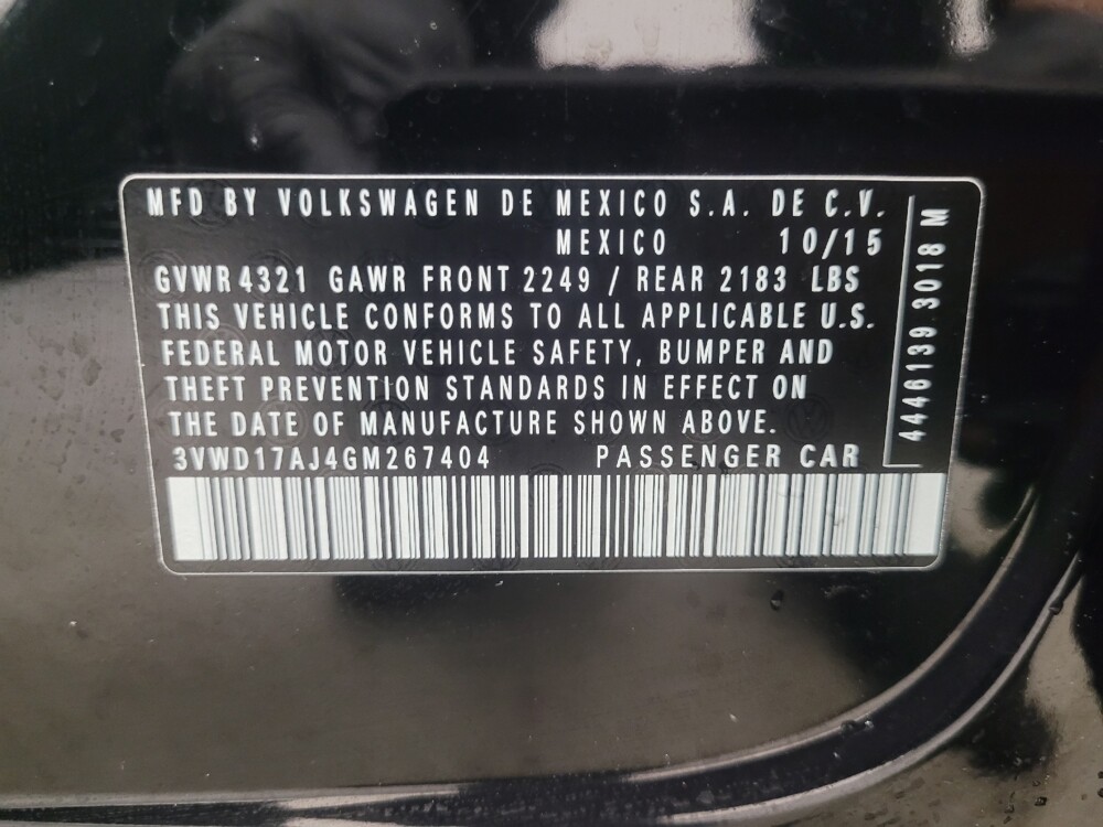 2016 Volkswagen Jetta in Indianapolis, IN 46219 - 18092402 33