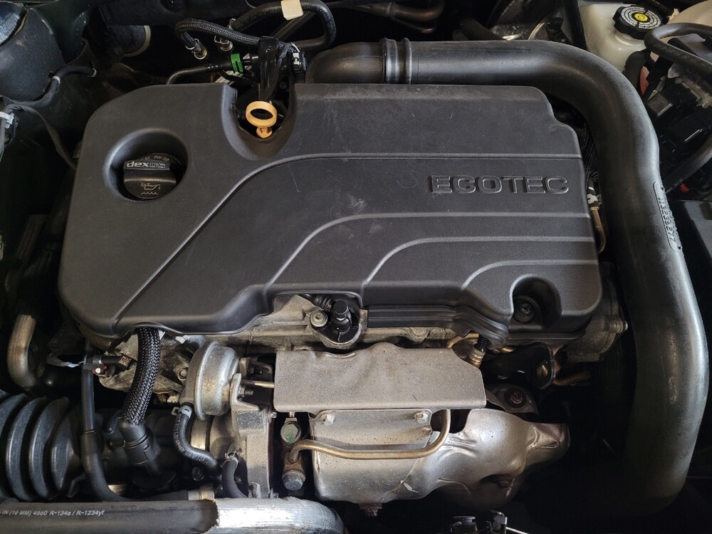 2021 Chevrolet Malibu in Mobile, AL 36606 - 18092406 30