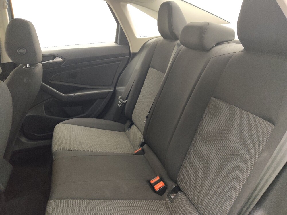 2019 Volkswagen Jetta in Hialeah, FL 33014 - 18092412 18