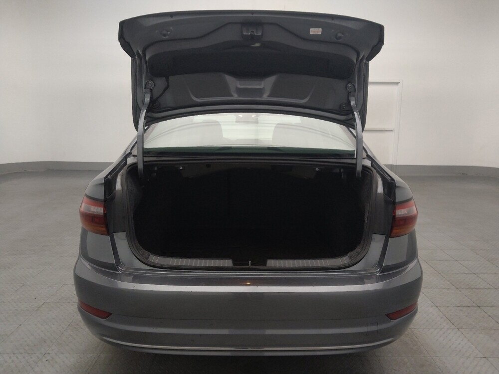 2019 Volkswagen Jetta in Hialeah, FL 33014 - 18092412 29