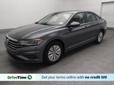 2019 Volkswagen Jetta in Hialeah, FL 33014