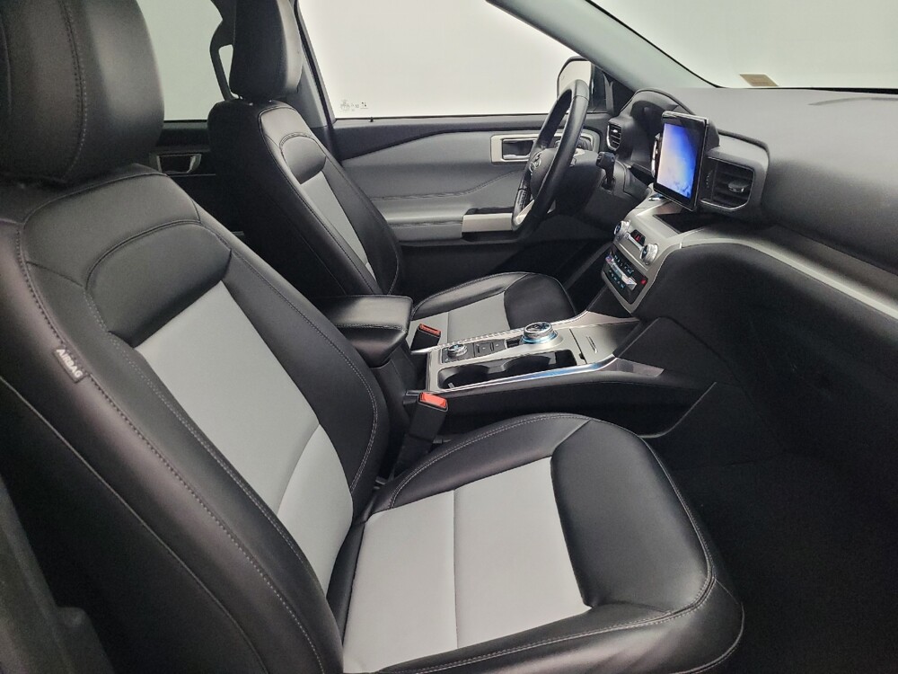 2022 Ford Explorer in Gainesville, FL 32609 - 18092417 21