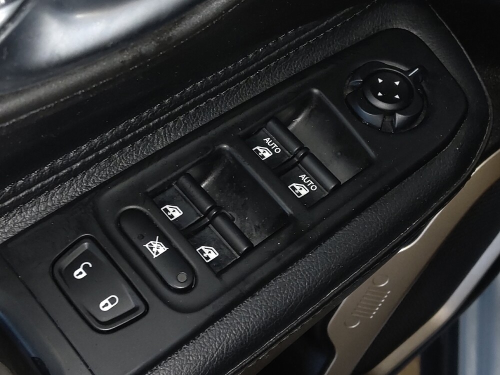 2015 Jeep Renegade in Mobile, AL 36606 - 18092419 27