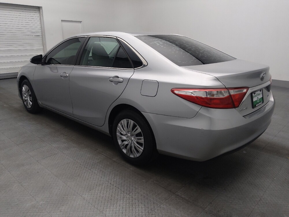 2016 Toyota Camry in Kissimmee, FL 34744 - 18092422 5