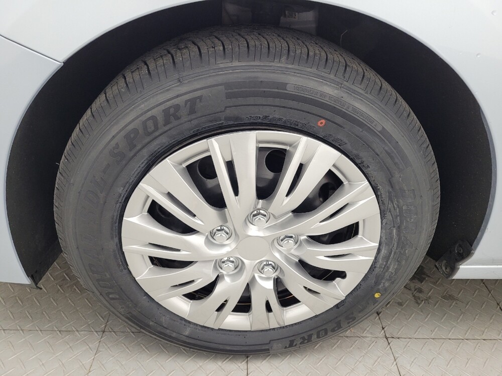 2017 Chevrolet Cruze in Raleigh, NC 27604 - 18092425 31