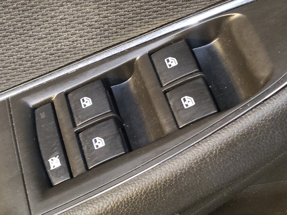 2017 Chevrolet Cruze in Raleigh, NC 27604 - 18092425 27