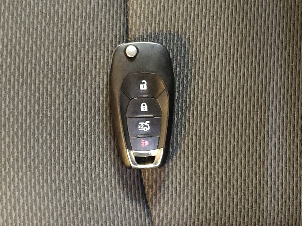 2017 Chevrolet Cruze in Raleigh, NC 27604 - 18092425 32