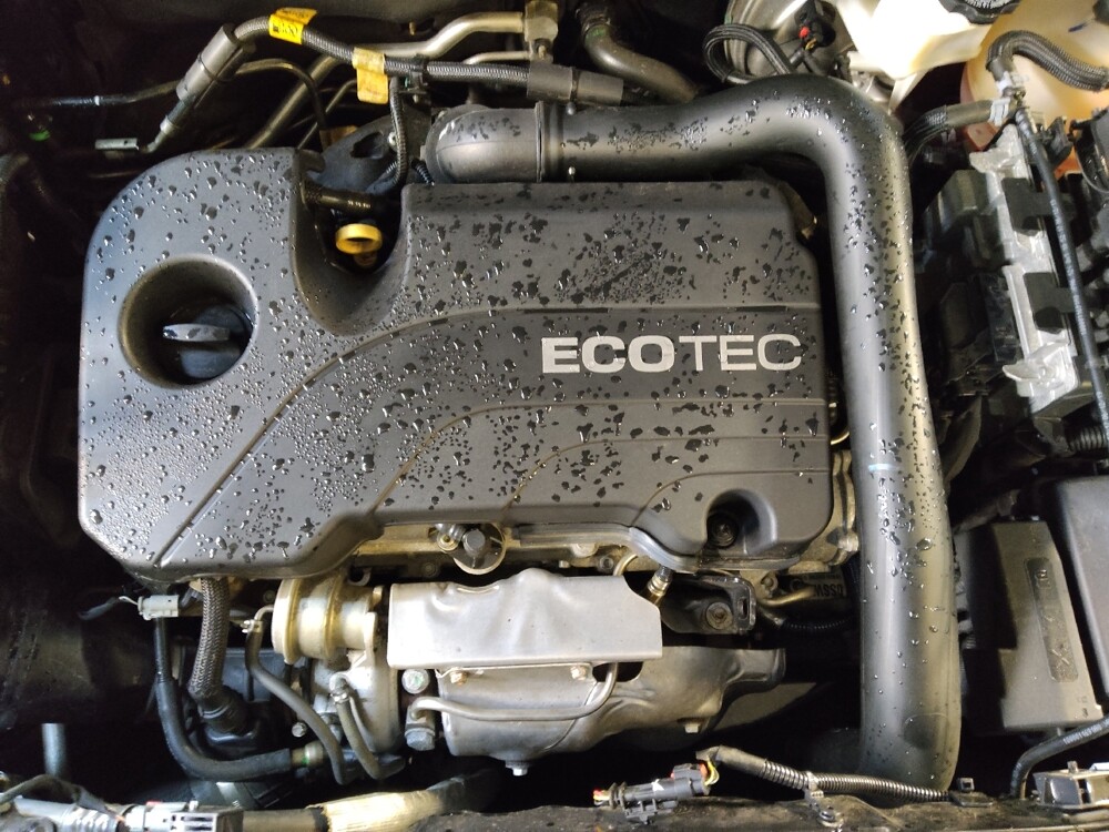 2020 Chevrolet Equinox in Winston-Salem, NC 27103 - 18092427 30