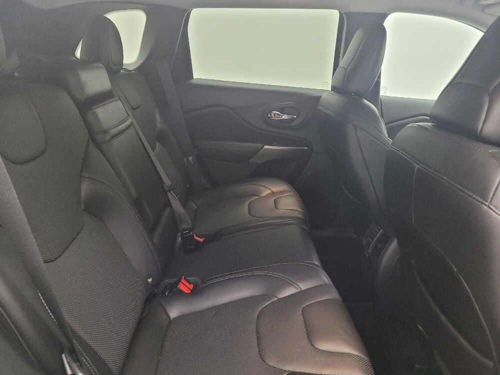 2019 Jeep Cherokee in Memphis, TN 38128 - 18092433 19