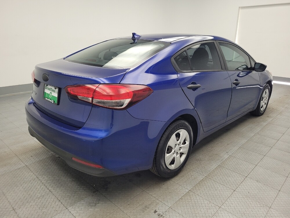2017 Kia Forte in Huntsville, AL 35816 - 18092436 9