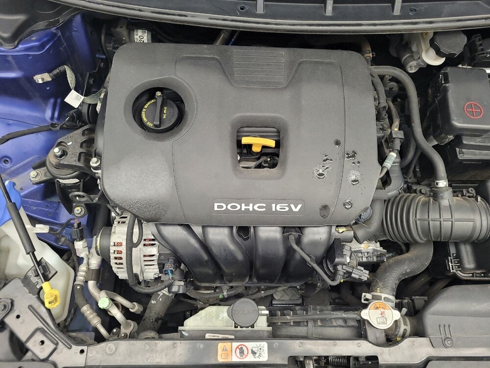 2017 Kia Forte in Huntsville, AL 35816 - 18092436 30