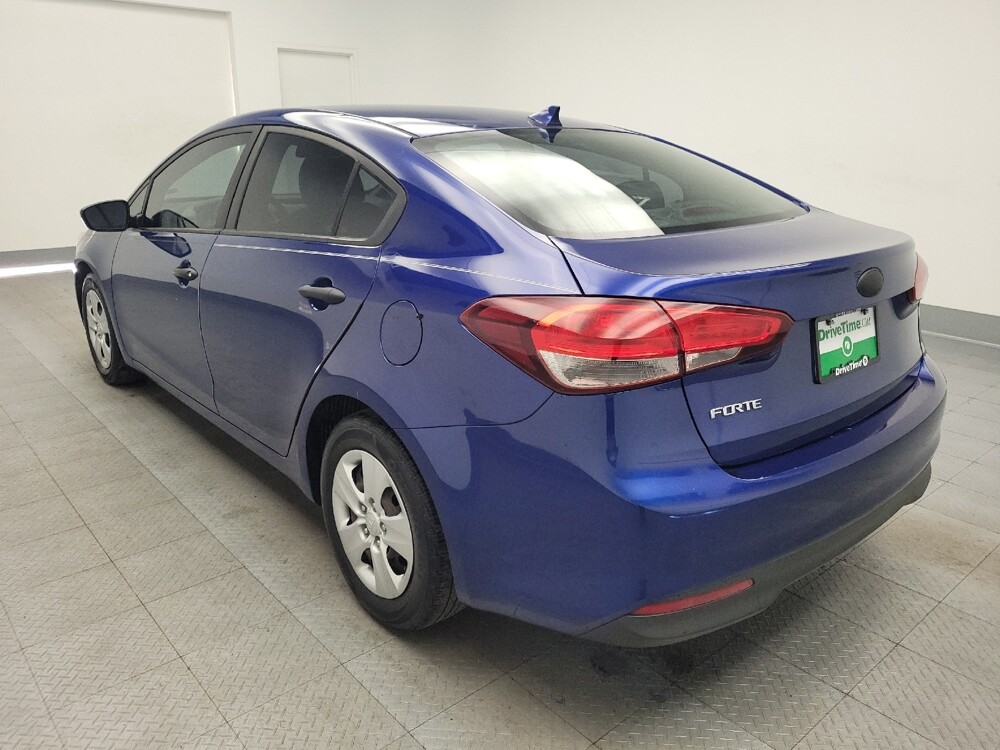 2017 Kia Forte in Huntsville, AL 35816 - 18092436 5