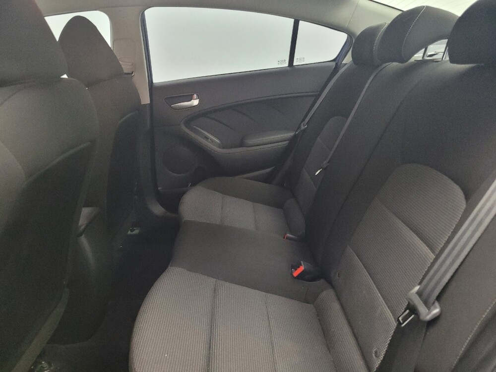 2017 Kia Forte in Huntsville, AL 35816 - 18092436 18