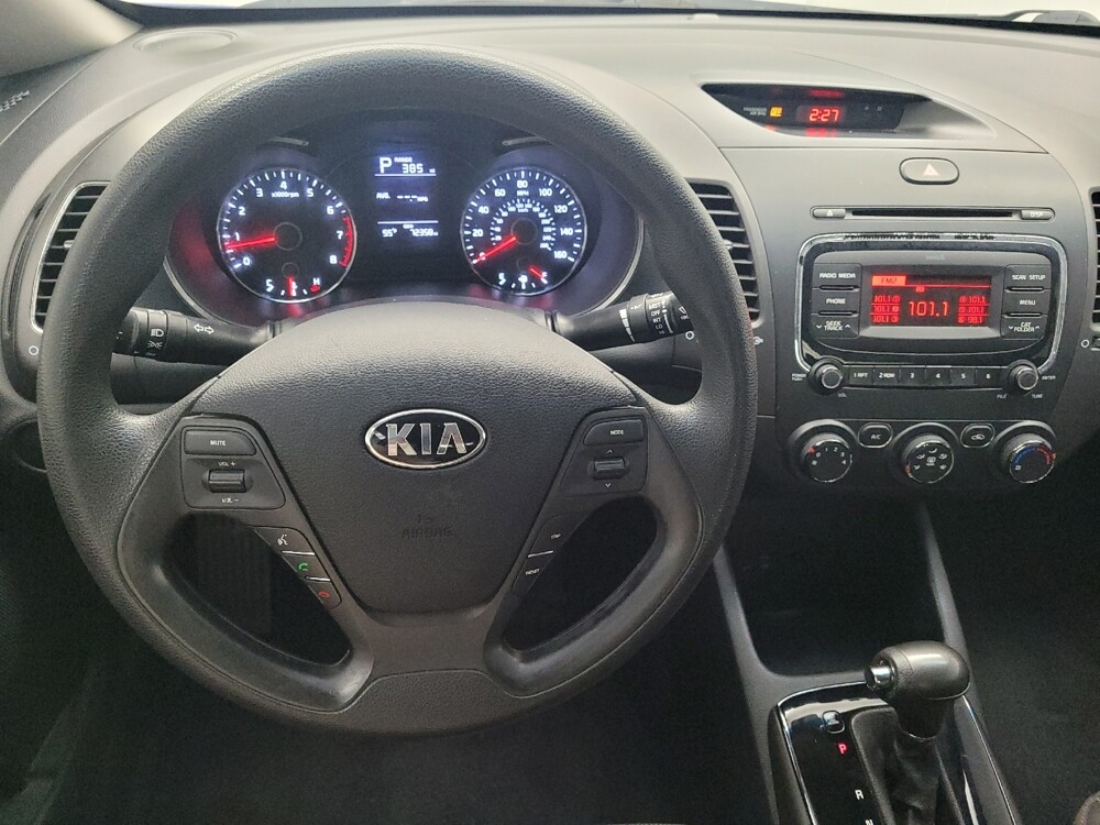 2017 Kia Forte in Huntsville, AL 35816 - 18092436 22