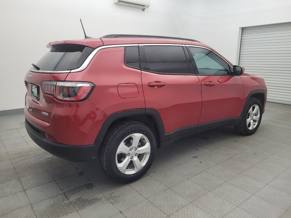 2018 Jeep Compass in Live Oak, TX 78233 - 18092437 10