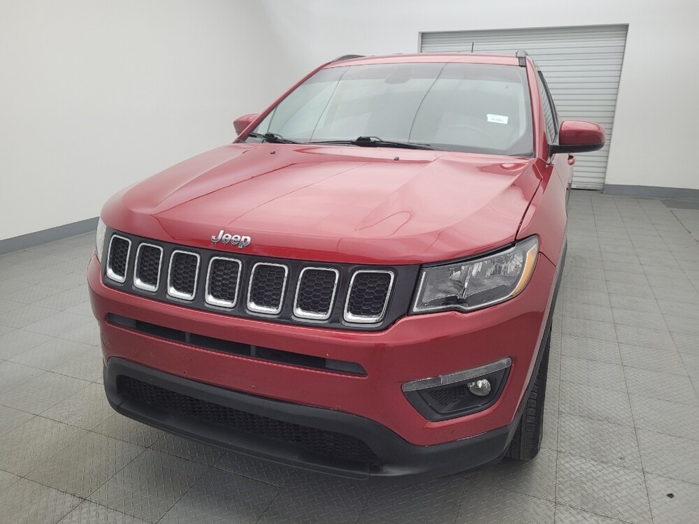 2018 Jeep Compass in Live Oak, TX 78233 - 18092437 15
