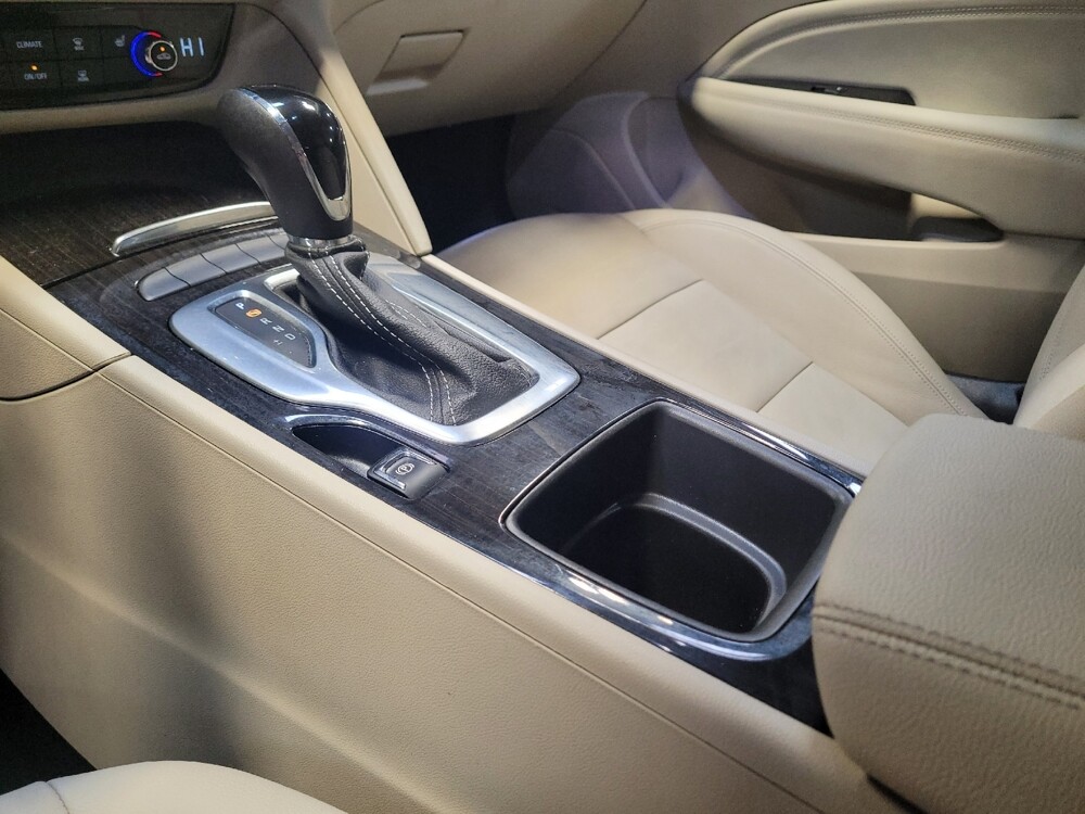 2018 Buick Regal in Fresno, CA 93726 - 18092438 26