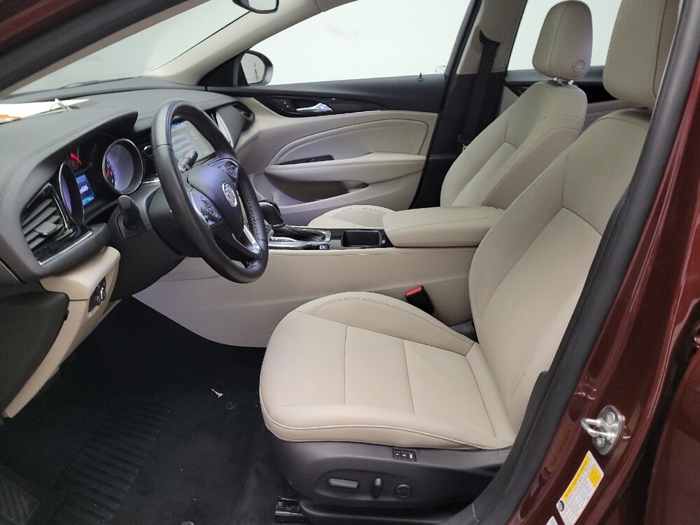 2018 Buick Regal in Fresno, CA 93726 - 18092438 17