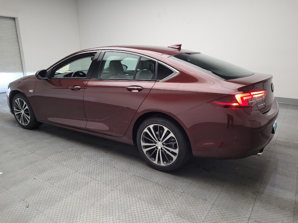2018 Buick Regal in Fresno, CA 93726 - 18092438 3