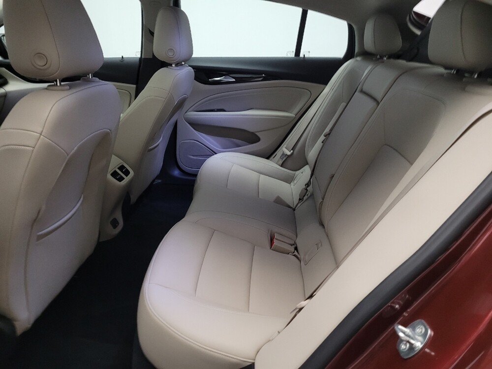 2018 Buick Regal in Fresno, CA 93726 - 18092438 18