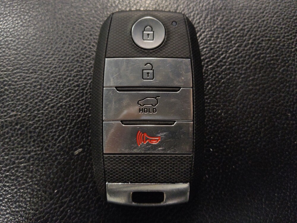 2017 Kia Sportage in Live Oak, TX 78233 - 18092439 32