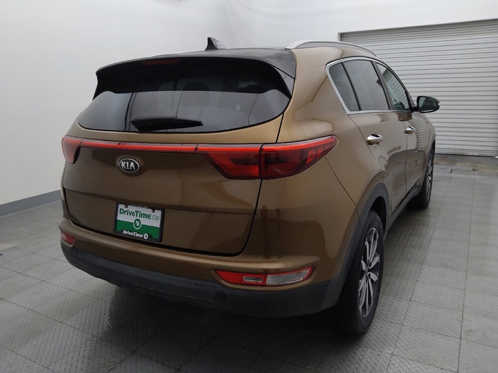 2017 Kia Sportage in Live Oak, TX 78233 - 18092439 7