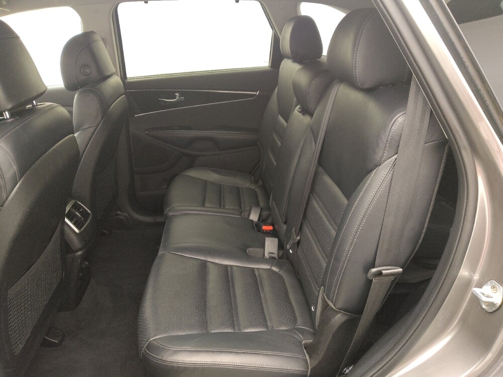 2017 Kia Sorento in Houston, TX 77060 - 18092440 18