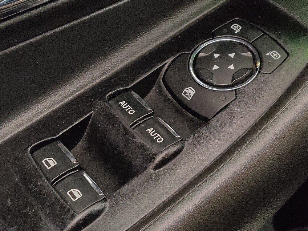 2017 Ford Taurus in Live Oak, TX 78233 - 18092441 27