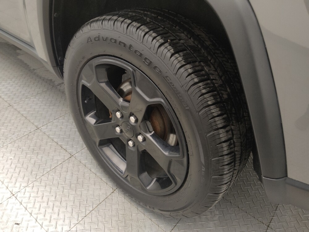 2019 Jeep Grand Cherokee in Houston, TX 77060 - 18092442 31