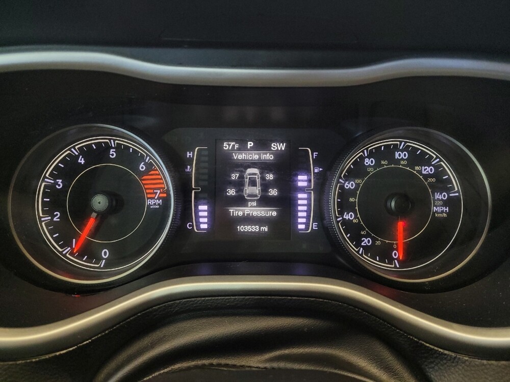 2018 Jeep Cherokee in Louisville, KY 40258 - 18092447 23