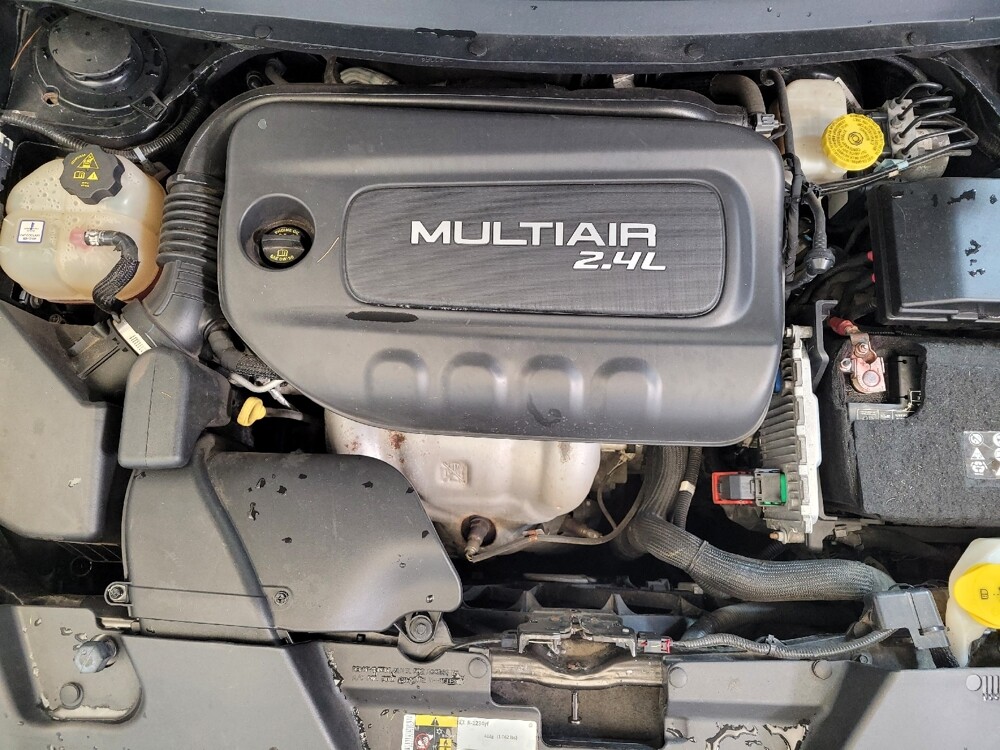 2018 Jeep Cherokee in Louisville, KY 40258 - 18092447 30