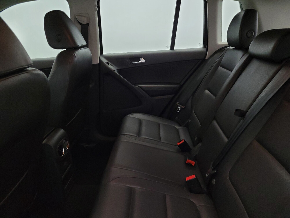 2016 Volkswagen Tiguan in Temple Hills, MD 20746 - 18092449 18
