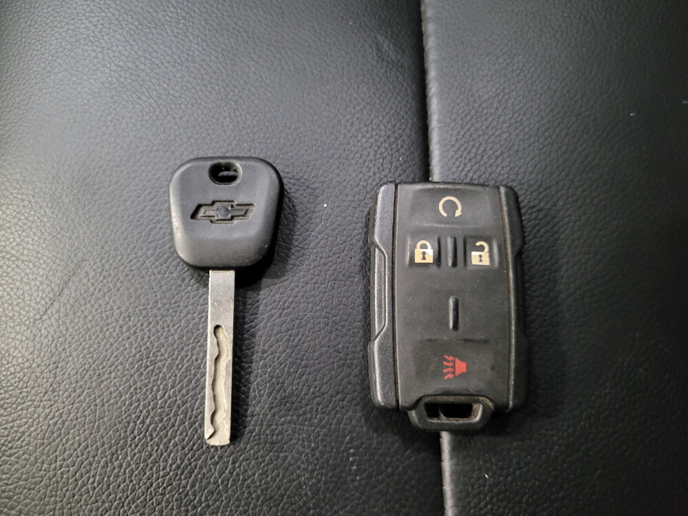 2015 Chevrolet Silverado 1500 in Temple Hills, MD 20746 - 18092450 32