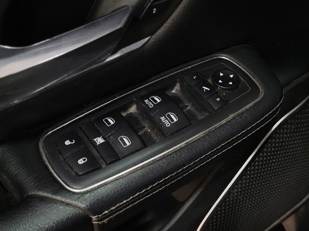 2019 RAM 1500 in New Castle, DE 19720 - 18092453 27