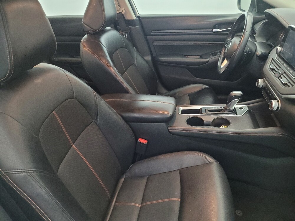 2019 Nissan Altima in Allentown, PA 18103 - 18092458 21