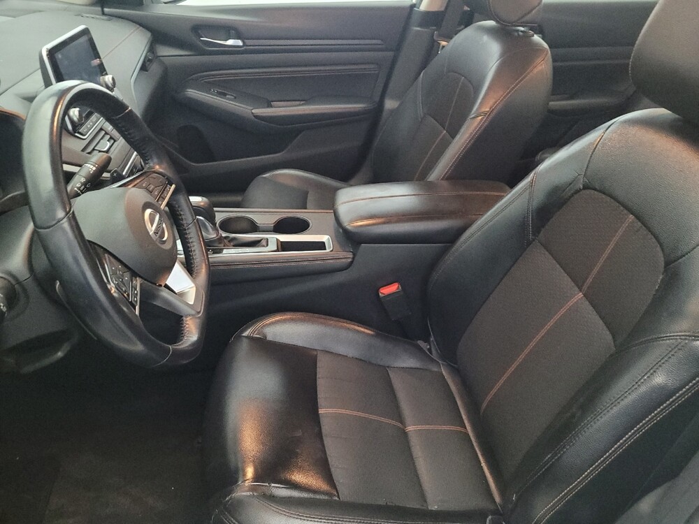 2019 Nissan Altima in Allentown, PA 18103 - 18092458 17