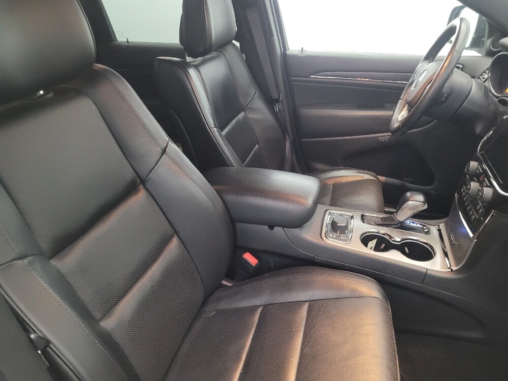 2021 Jeep Grand Cherokee in Pittsburgh, PA 15237 - 18092459 21