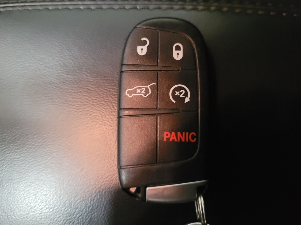 2021 Jeep Grand Cherokee in Pittsburgh, PA 15237 - 18092459 32