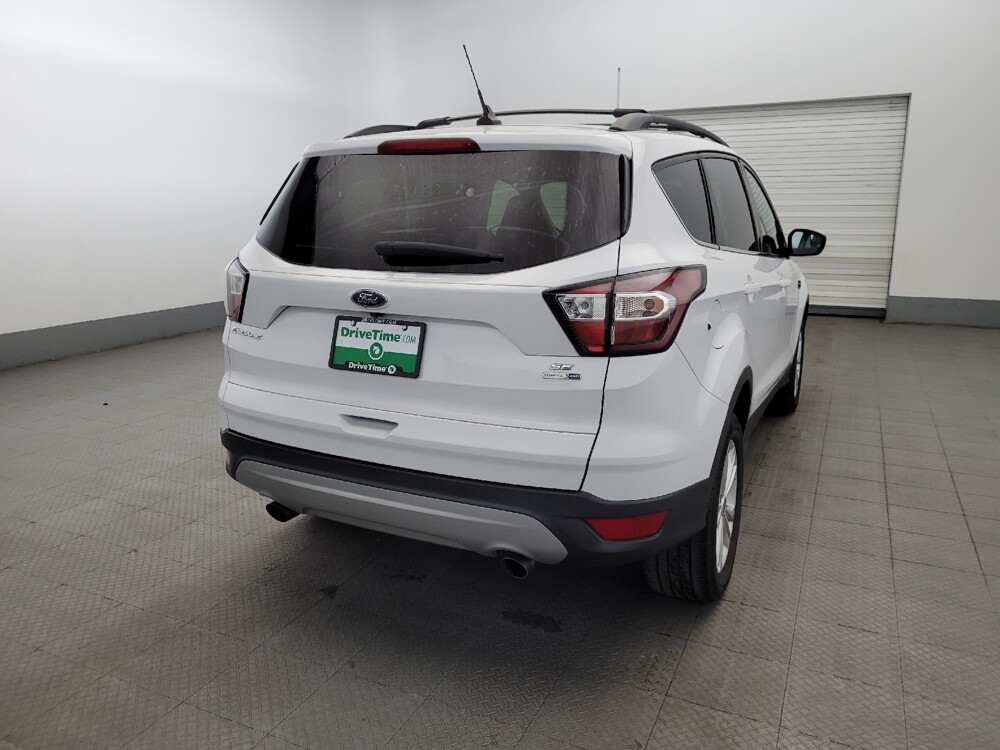 2018 Ford Escape in Allentown, PA 18103 - 18092460 7