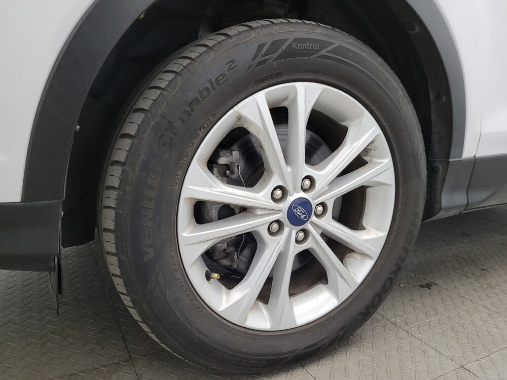 2018 Ford Escape in Allentown, PA 18103 - 18092460 31