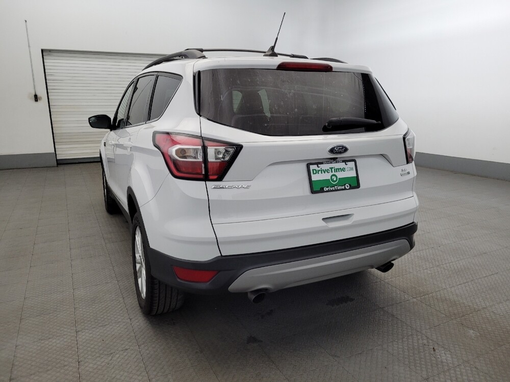 2018 Ford Escape in Allentown, PA 18103 - 18092460 6