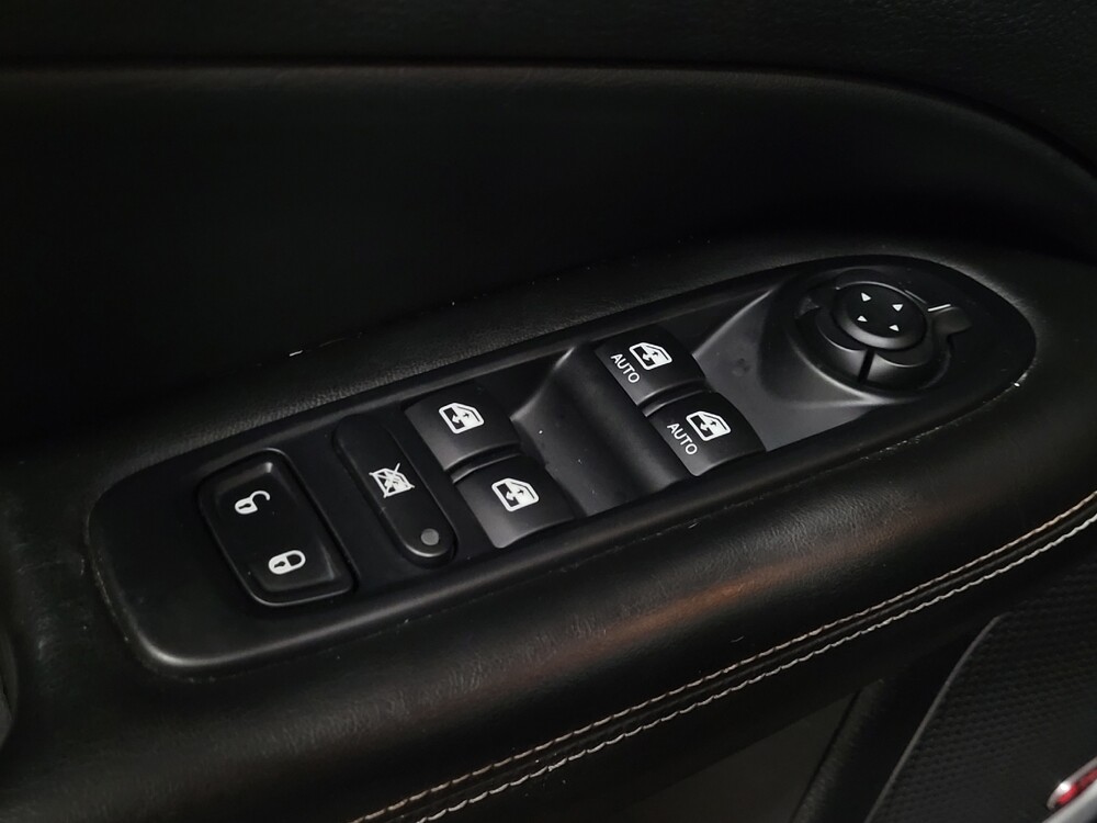 2018 Jeep Compass in Pittsburgh, PA 15237 - 18092465 27