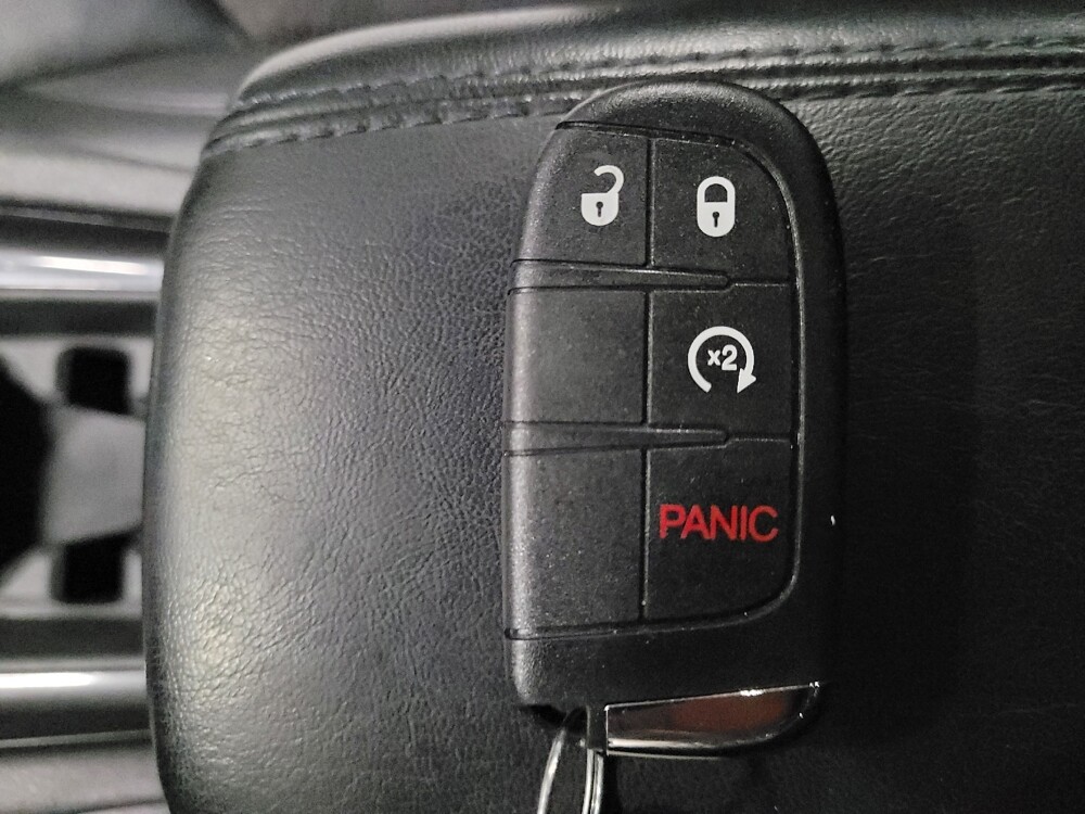 2022 Jeep Compass in Pittsburgh, PA 15237 - 18092466 32