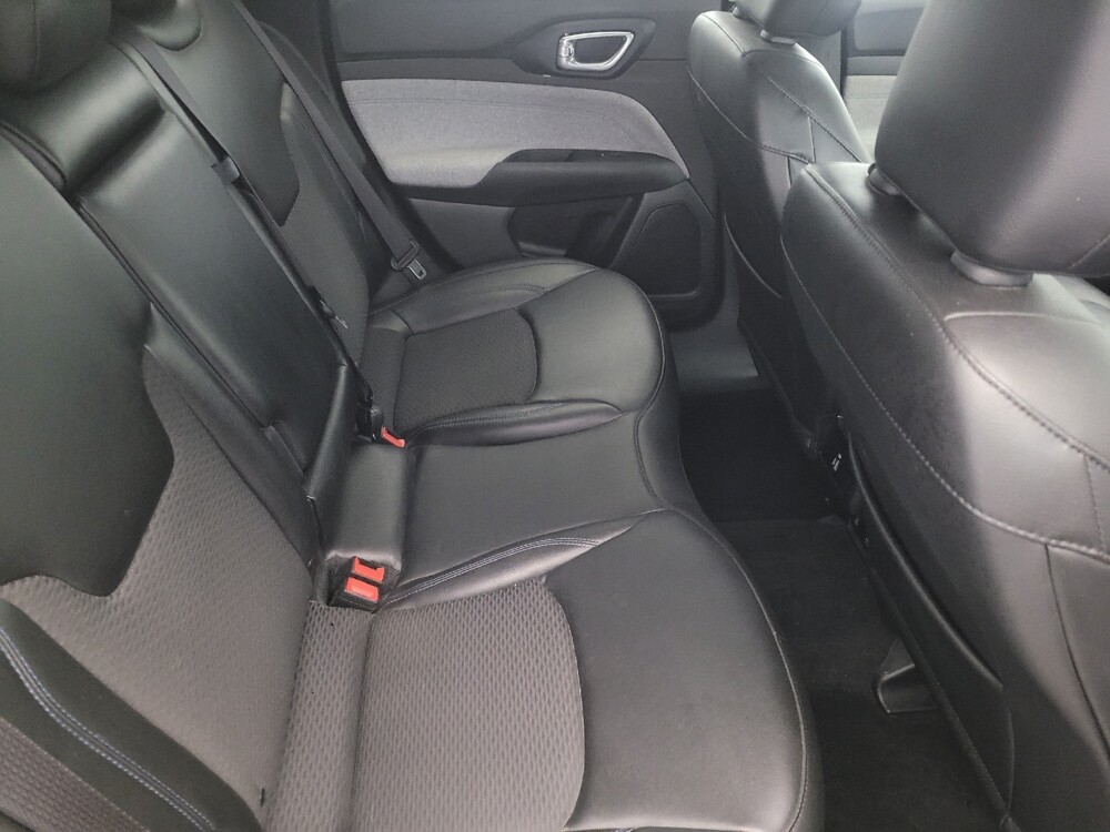 2022 Jeep Compass in Pittsburgh, PA 15237 - 18092466 19