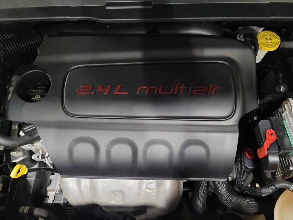 2022 Jeep Compass in Pittsburgh, PA 15237 - 18092466 30