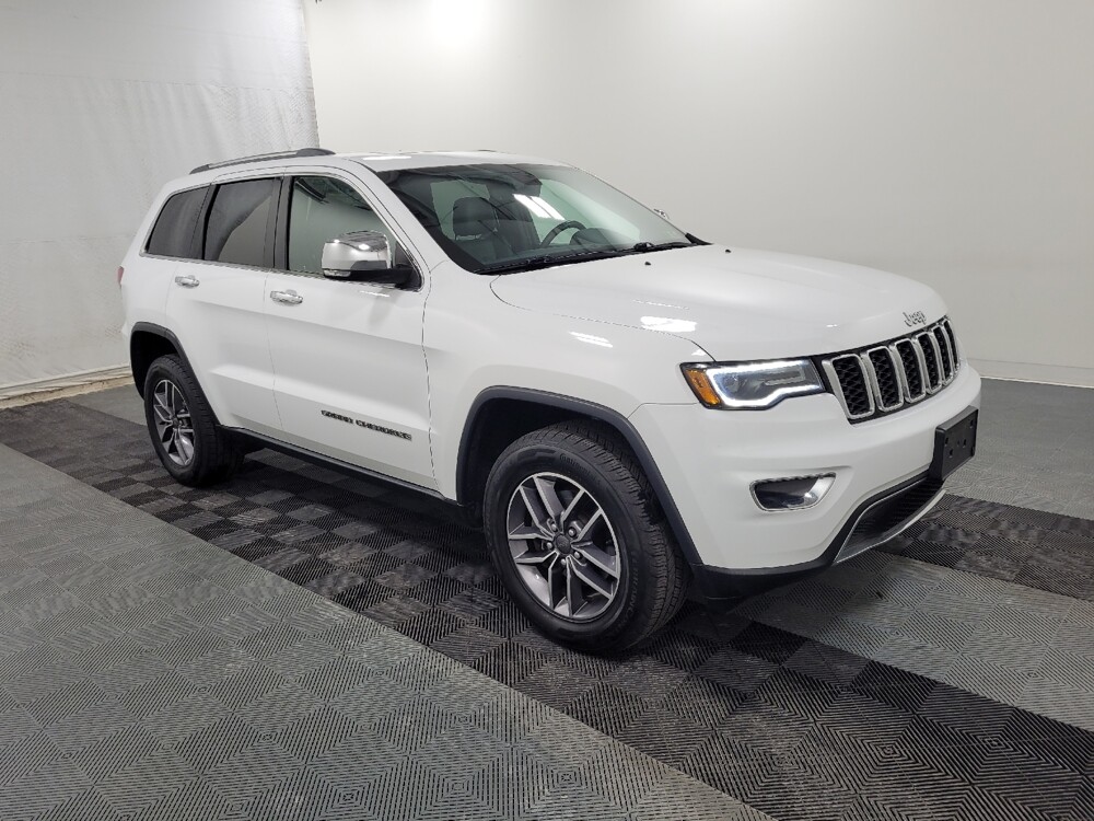 2020 Jeep Grand Cherokee in Pittsburgh, PA 15236 - 18092469 11