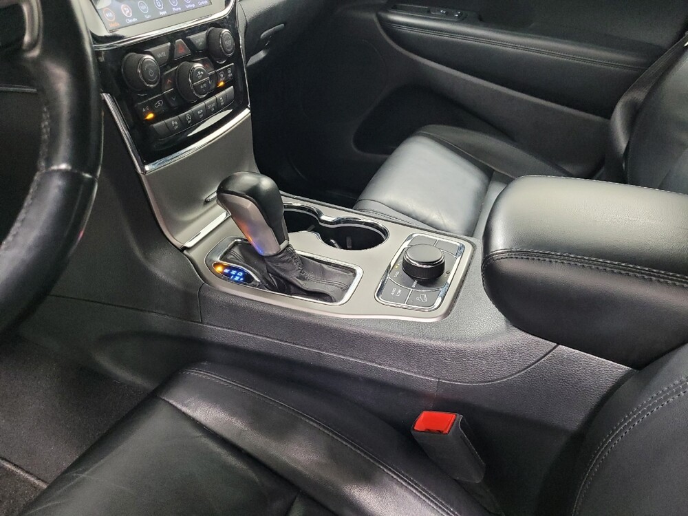 2020 Jeep Grand Cherokee in Pittsburgh, PA 15236 - 18092469 26