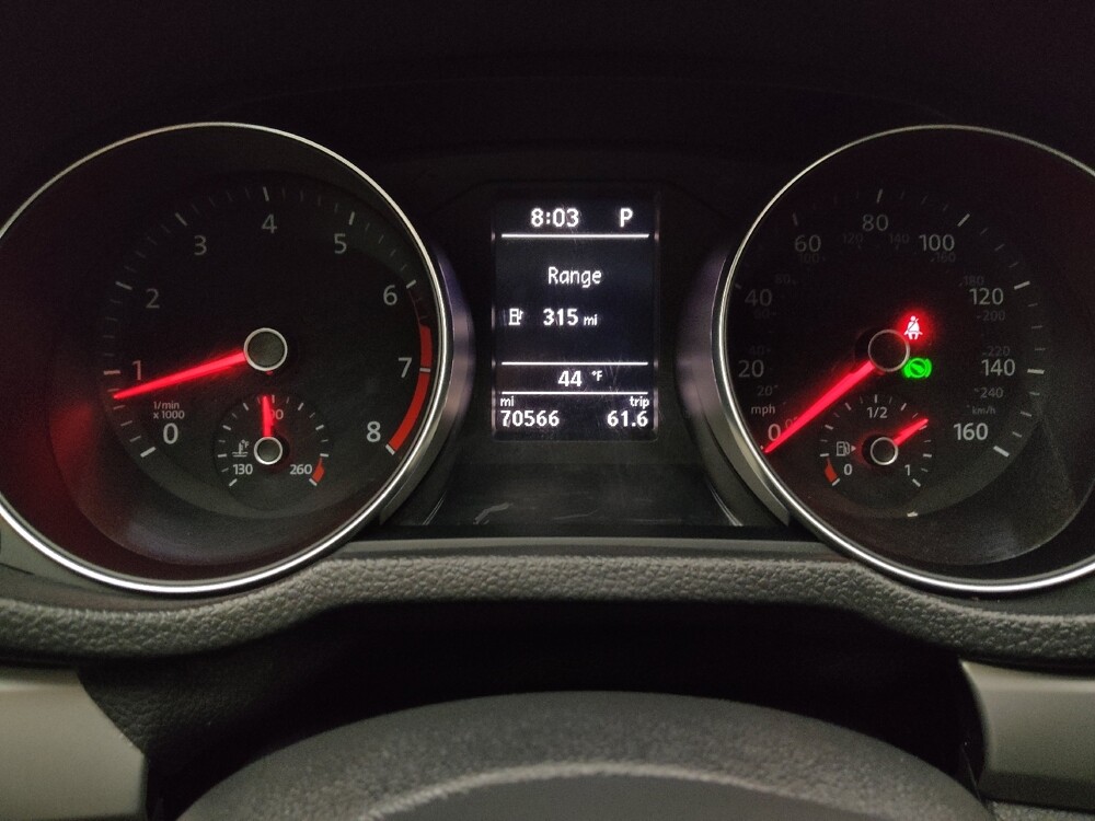 2018 Volkswagen Passat in Peoria, IL 61615 - 18092473 23