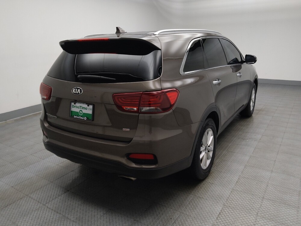 2019 Kia Sorento in Des Moines, IA 50310 - 18092474 9